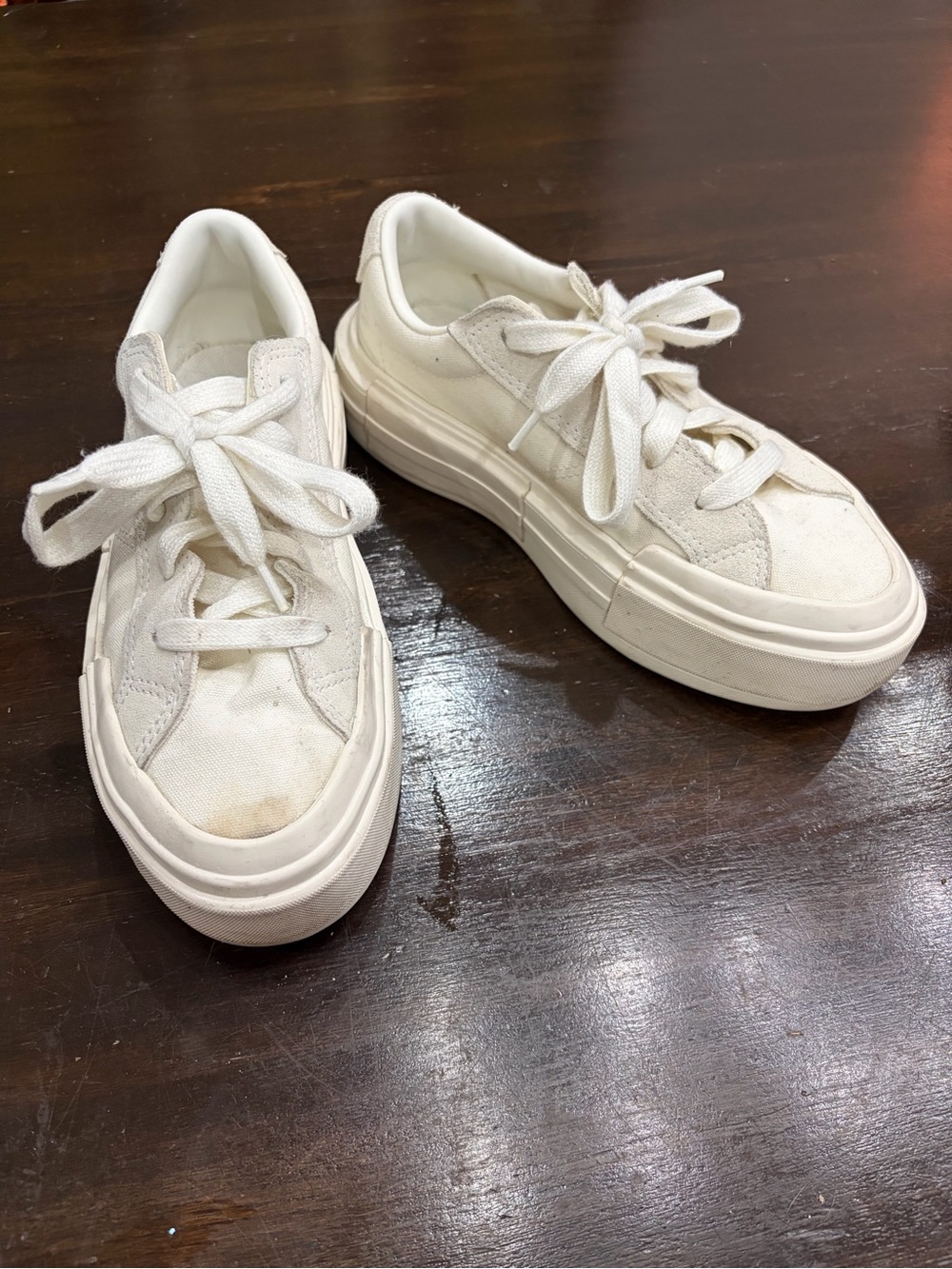 Converse Women’s Off-White Canvas Platform Sneakers